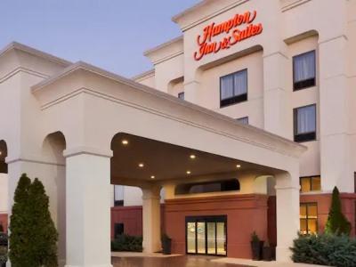 Hampton & Birmingham Airport Area 3* Irondale