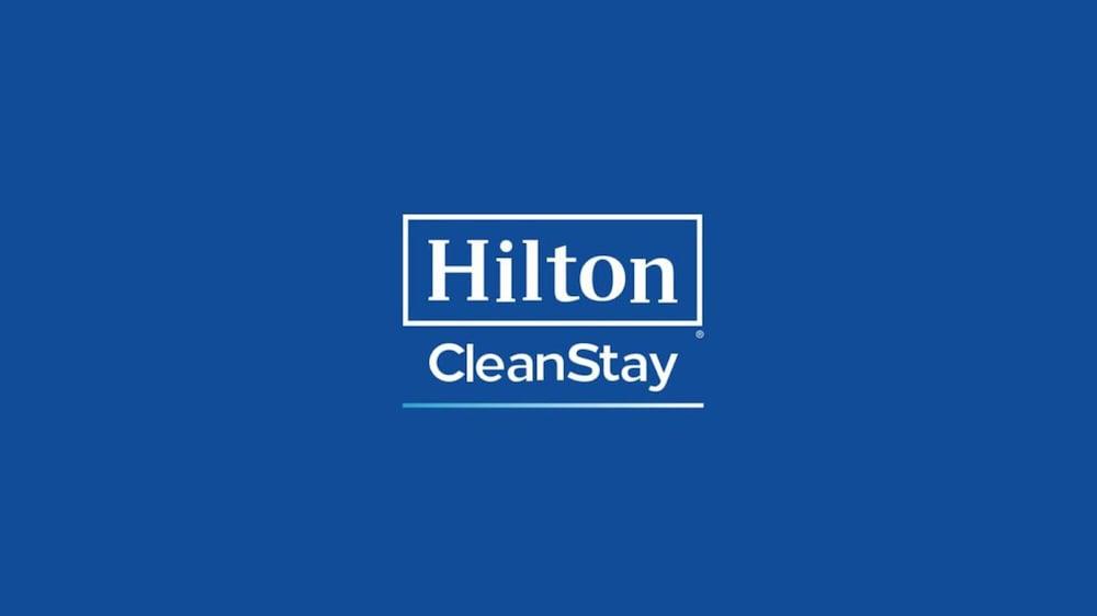 Hampton & Birmingham Airport Area 3* Irondale