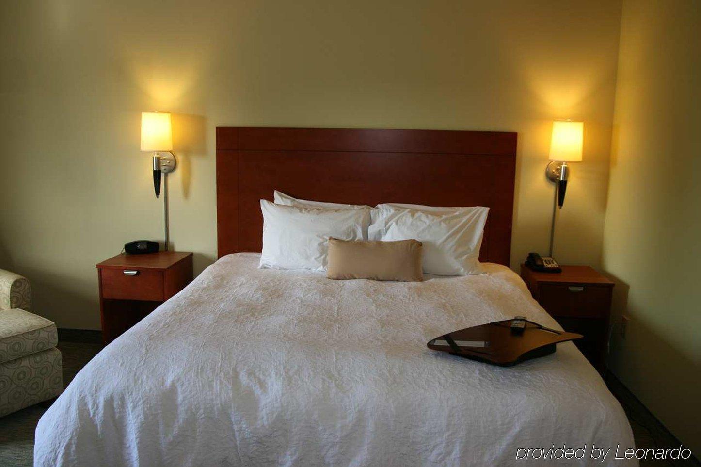 Hampton & Birmingham Airport Area Hotel