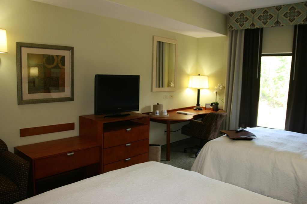 Hampton & Birmingham Airport Area Irondale