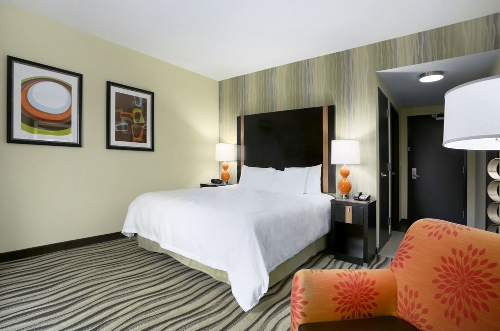 Hampton & Birmingham Airport Area 3* Irondale